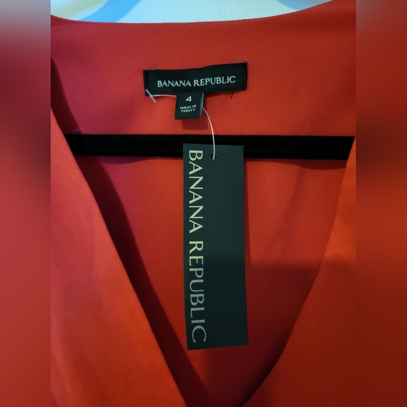 Banana Republic, Wrap Dress, Size 4, Red, Never worn - Picture 3 of 3